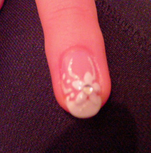 French Nails mit Blume