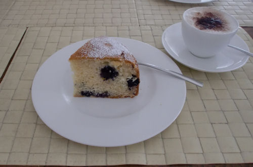 Griechischer-Joghurt-Kuchen mit Blaubeeren